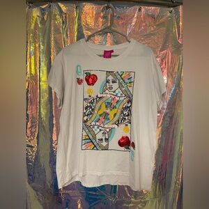 QOS Teacher Queen Card Tee